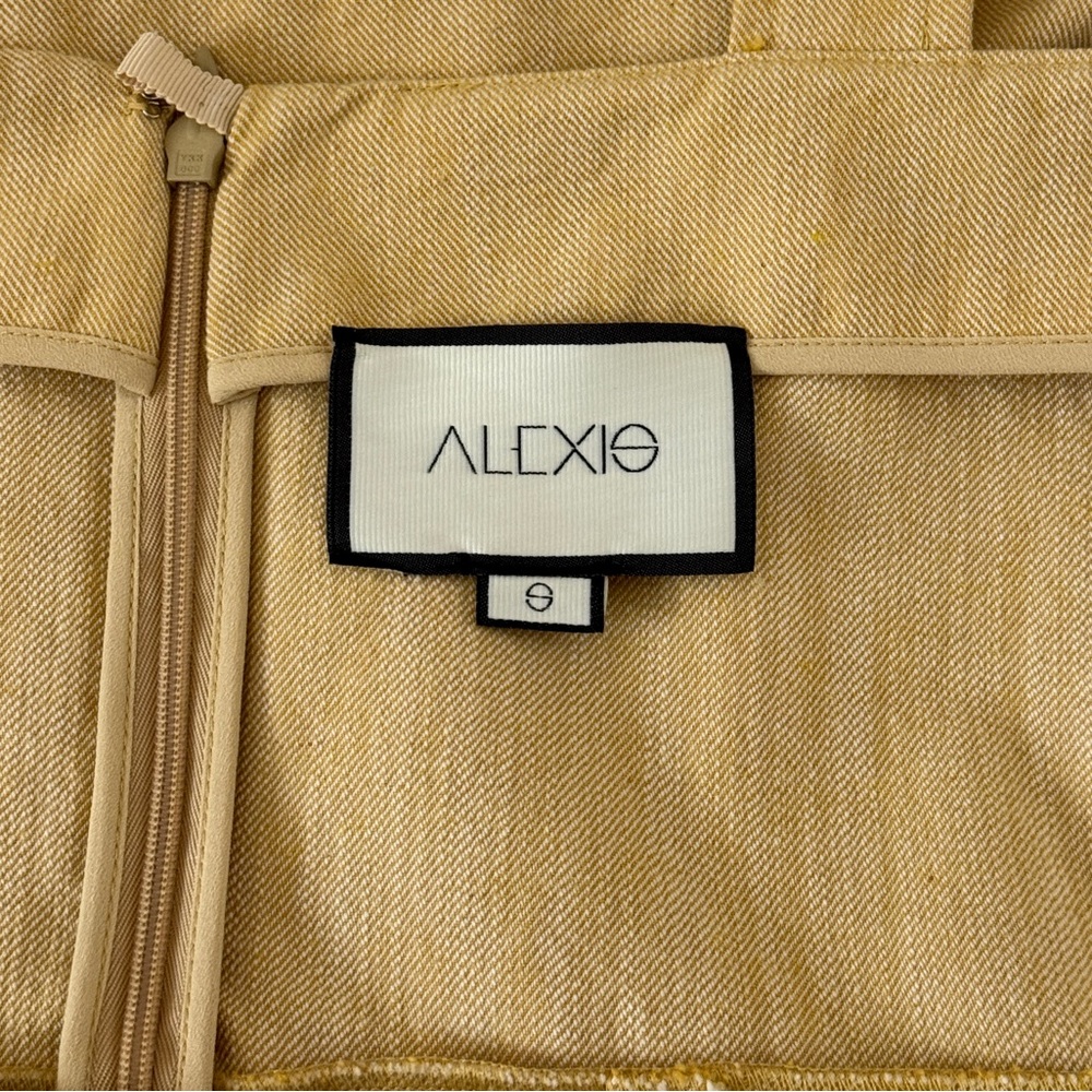 NWOT ALEXIS Mini Denim Sleeveless Eve Belted Dress - Picture 6 of 7